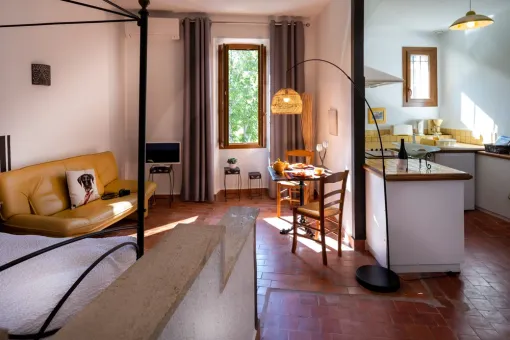 Le 14 février approche ! Pourquoi ne pas réserver un week-end en amoureux au Mas de Lencieu, dans un des gîtes cocooning, LA DENTELIERE ?, Les Dentelles de Montmirail, Le Mas de Lencieu