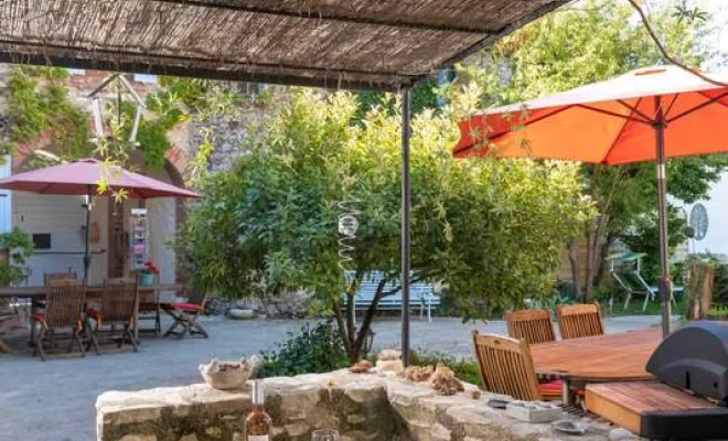 L’Escalouri, Dentelles, Le Mas de Lencieu