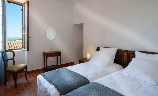 L’Escalouri, Dentelles, Le Mas de Lencieu