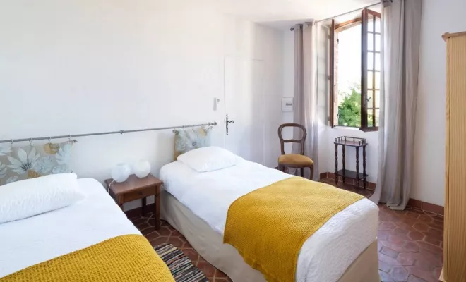 L’Escalouri, Dentelles, Le Mas de Lencieu