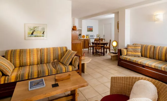  L’Olivier, Dentelles, Le Mas de Lencieu