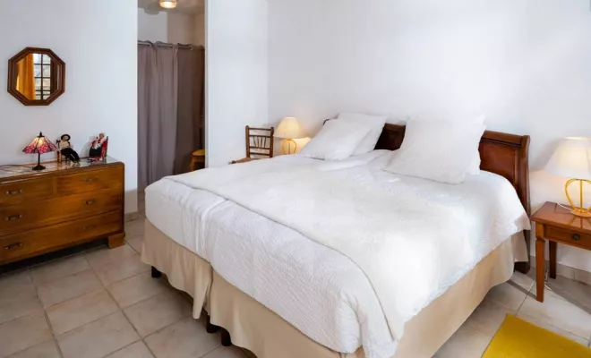  L’Olivier, Dentelles, Le Mas de Lencieu