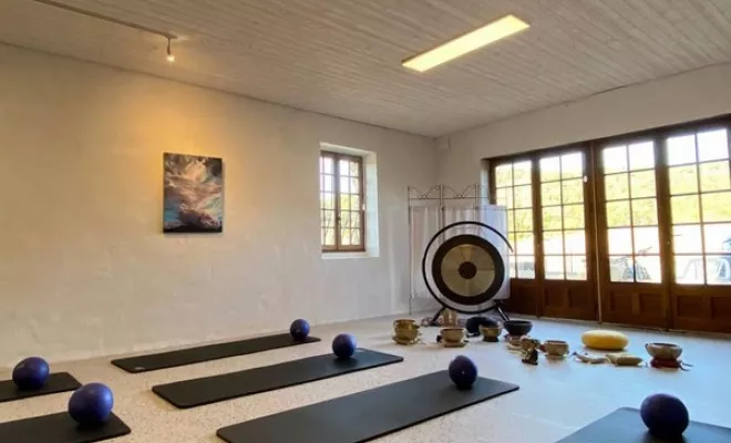 La Parenthèse (salle), Dentelles, Le Mas de Lencieu