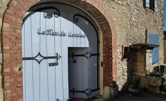 Les activités autour des gîtes, Dentelles, Le Mas de Lencieu