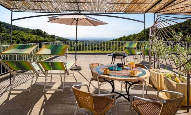 Le Trihado – En provençal : La Treille, Dentelles, Le Mas de Lencieu