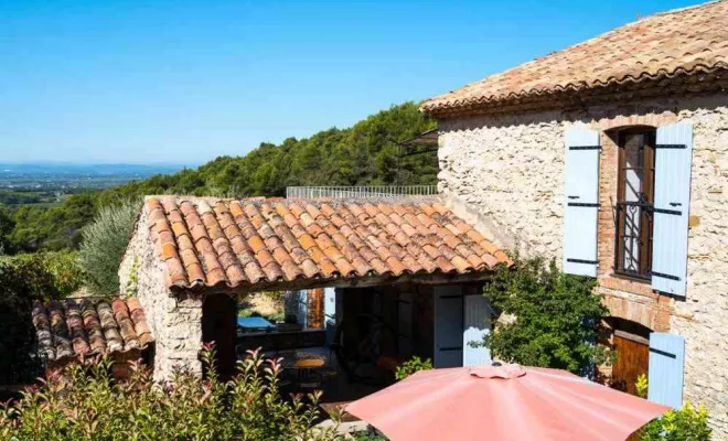 Le Trihado – En provençal : La Treille, Dentelles, Le Mas de Lencieu