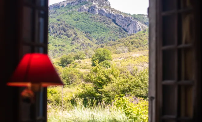 L’Escalouri, Dentelles, Le Mas de Lencieu