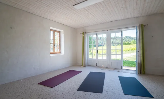 La Parenthèse (salle), Dentelles, Le Mas de Lencieu