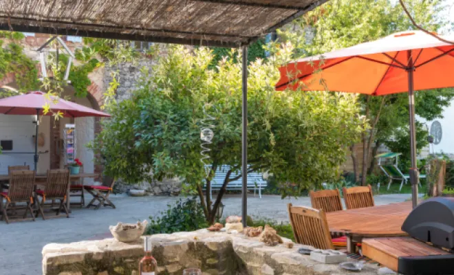 Louer un gîte avec cheminée à Vaison-la-Romaine pour les vacances de la Toussaint, Les Dentelles de Montmirail, Le Mas de Lencieu